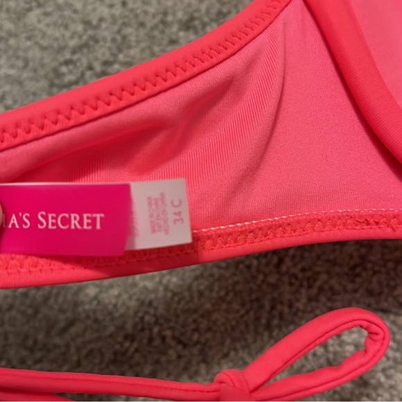 Victoria’s Secret Bikini tops (3 pack) - Picture 8 of 14